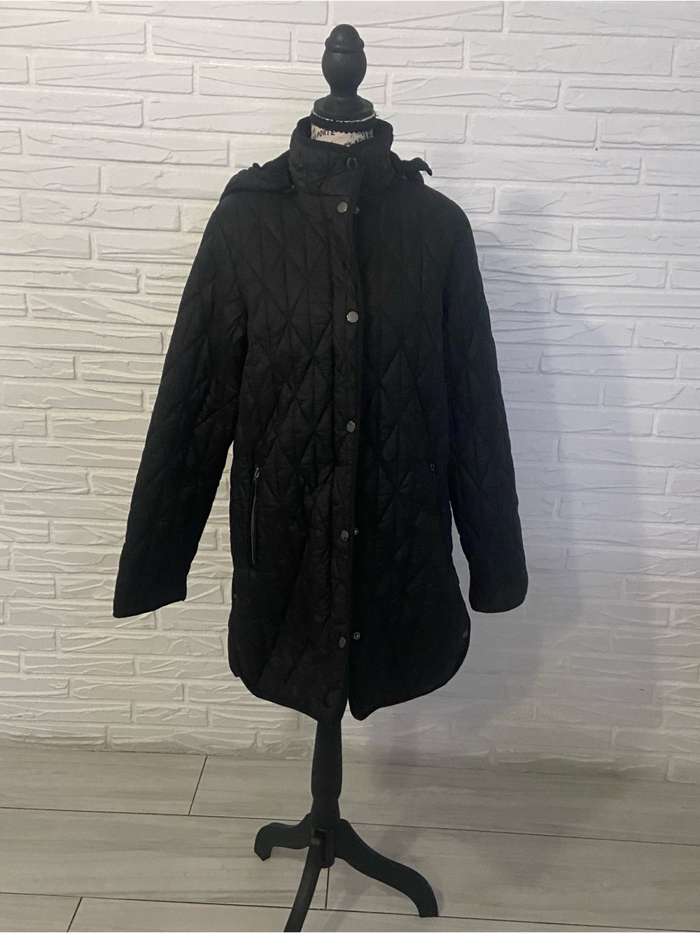 Gallery New York Black Diamond-Quilt Hooded Puffer Jacket
